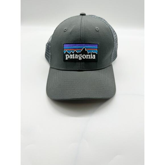 Patagonia Gray P-6 Logo Trucker Hat Mesh Snap Back Organic Cotton Hat Cap OSFM - Picture 1 of 9
